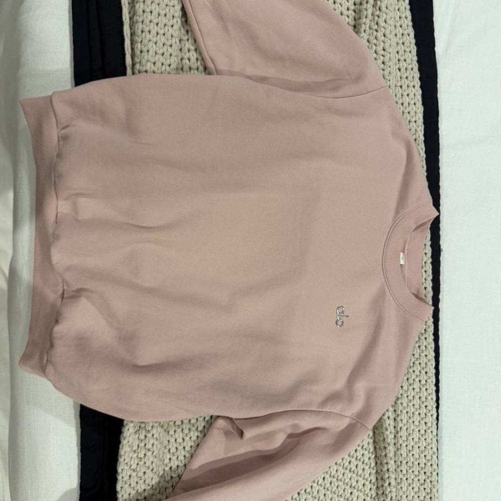Alo Accolade Pink Quartz Crewneck Sweatshirt